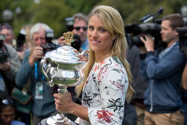 Angelique Kerber mit Pokal im Government House, Australian Open 2016 Tennis - Australian Open 2016 - Grand Slam ITF ATP Tennis Herren WTA Tennis Damen - Melbourne Park - Melbourne - Victoria - Australia - 31 January 2016.
