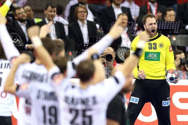 Bilder des Tages - SPORT Handball, EM, Deutschland ist Europameister Krakau , 31.01.2016 2016 EM Handball 2016 Länderspiel Nationalmannschaft Finale Krakau FINAL Germany vs Spain - - ANDREAS WOLFF ( GER ) CELEBRATION GERMANY FOT MICHALxSTAWOWIAK FOKUSMEDIA NEWSPIX.PL Krakau , 31.01.2016 HANDBALL MEN S EHF EURO 2016 1RD PLACE GAME FINAL GERMANY - SPAIN - ANDREAS WOLFF ( GER ) CELEBRATION GERMANY FOT MICHALxSTAWOWIAK FOKUSMEDIA NEWSPIX.PL --- Newspix.pl AND FRANCE OUT!!!  160131MIS164