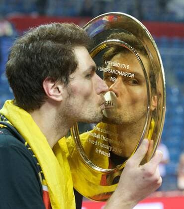 Themen der Woche - SPORT Bilder des Tages - SPORT Handball Krakau 31.01.2016 Europameisterschaft der Herren Finale Deutschland (GER) - Spanien (ESP) Deutschland ist Europameister Jubel Carsten Lichtlein (Deutschland, TW, No.16)