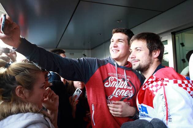 Handball, EM, Kroatische Nationalspieler am Flughafen in Zagreb empfangen Handball players return - Zagreb, Croatia 02.01.2016., Zagreb, Croatia -Arrival od handball players in Zagreb Airport after winning bronze medal at the European Championship EM Europameisterschaft in Poland. Zlatko Horvat.  DaliborxUrukalovic PIXSELL