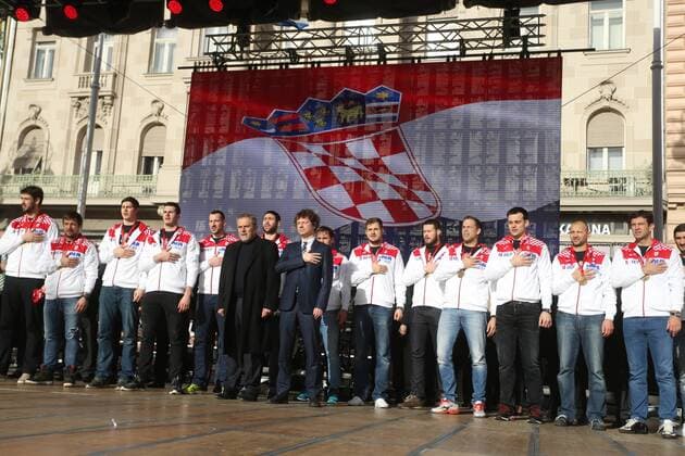 Handball celebration at main square - Zagreb, Croatia 02.01.2016., Zagreb, Croatia - A formal reception of handball players at the Ban Jelacic Square after winning the bronze medal at the European Championship EM Europameisterschaft in Poland. Marko Kopljar, Zlatko Horvat, Marino Maric, Luka Sebetic, mayor Milan Bandic, Predrag Sustar, Zeljko Babic.  GoranxStanzl PIXSELL