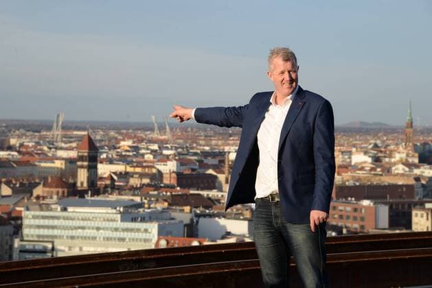 Volleyball, Fotoshooting mit Vital Heynen Vital Heynen Volleyball-Bundestrainer - DVV -