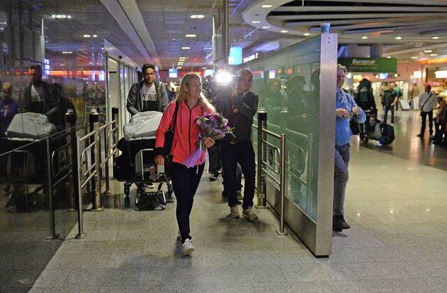 01.02.2016, xjhx, Tennis, Angelique Kerber ankunft am Frankfurter Flughafen, emspor