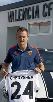 Valencia presents Cheryshev as new player. xJOSExANTONIOxSANZx 
