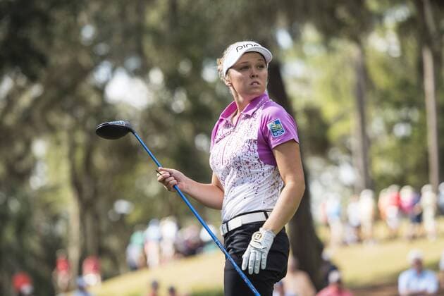 February 03, 2016: Brooke M. Henderson looks at her drive off hole 2 during the first round of the Coates Golf Championship in Ocala, FL. (Photograph by Roy K. Miller Icon Sportswire) GOLF: FEB 03 LPGA Golf Damen - Coates Golf Championship - First Round Icon160203021 EDITORIAL USE ONLY
