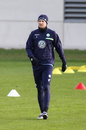 Nicklas Bendtner (VfL Wolfsburg) - 1. Fussball Bundesliga Saison 2015-2016 Training VfL Wolfsburg am VfL Center in Wolfsburg - Freisteller,Deutschland, Fussball, Mann, Maenner,03.02.2016