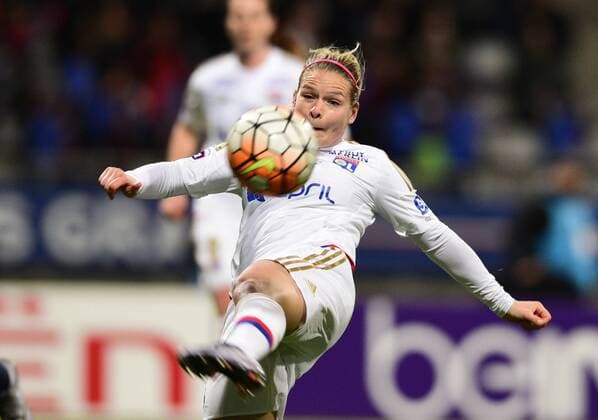 Eugenie Le Sommer ( Lyon ) FOOTBALL : Paris Saint Germain vs Olympique Lyonnais - Championnat Feminin D1 - Paris - 05 02 2016 FedericoPestellini Panoramic 