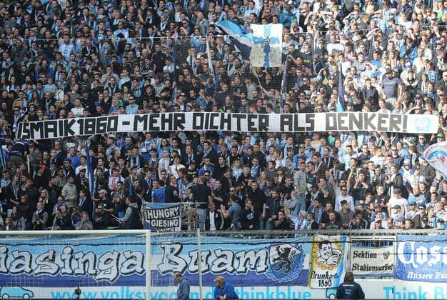 06.02.2016,2.BL, TSV 1860 vs FC Nürnberg, Allianz Arena München im Bild: TSV1860 Fans mit Plakat