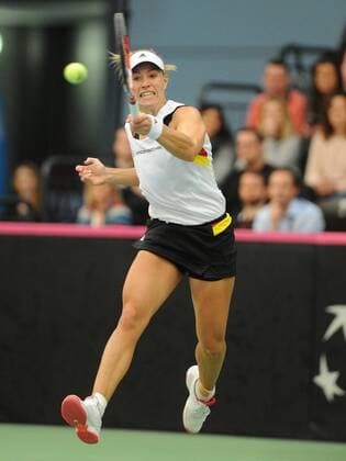 Leipzig Angelique Kerber,(GER) beim Fed Cup Deutschland vs Schweiz, 06.02.16, Angelique Kerber (GER) vs Timea Bacsinszky,(SUI) Copyright: Franz Eibner-Pressefoto EP_PFZ