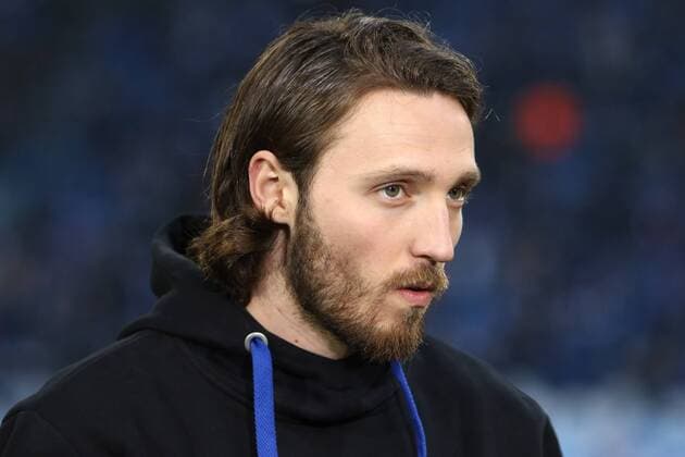 06.02.2016 - Marco Höger (FC Schalke 04) beim BL-Spiel (Saison 2015 16) FC Schalke 04 - VfL Wolfsburg.