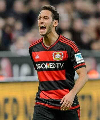 6. Februar 2016: Leverkusen, Bay Arena: Fussball 1. Bundesliga: Bayer 04 Leverkusen - FC Bayern Muenchen: Leverkusens Hakan Calhanoglu.