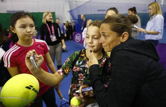 St.Peterburg ladies trophy 2016. Roberta VINCI, Kids masterclass.