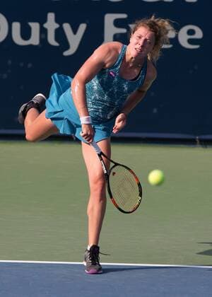 Anna-Lena Friedsam (GER) Tennis - Dubai Tennis Championships 2016 - WTA Tennis Damen - Dubai Duty Free Tennis Stadium - Dubai - - United Arab Emirates - 13 February 2016.