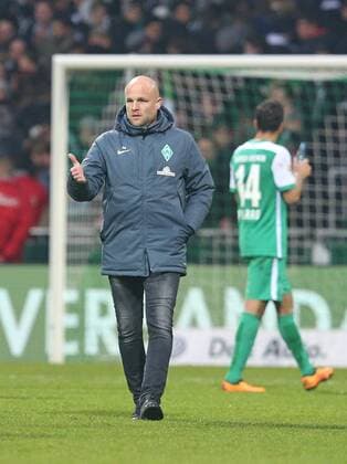 13.02.2016, Fussball 1.Bundesliga 2015 2016, 21.Spieltag, SV Werder Bremen - TSG 1899 Hoffenheim, im Weserstadion Bremen. Direktor Profifußball Rouven Schröder (Werder Bremen) 