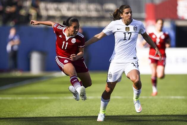 Fußball, Damen Olympia Qualifikation, USA - Mexiko February 13, 2016: Mexico midfielder Monica Ocampo (11) looks on after kicking the ball during the match between the United States and Mexico during the CONCACAF 2016 Olympic Qualifying Championship at Toyota Stadium, in Frisco, Texas. The United States defeated Mexico 1-0. Soccer 2016: United States vs Mexico FEB 13 - ZUMAc04_
