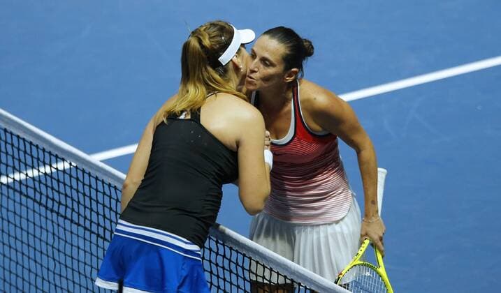 Tennis, Roberta Vinci gewinnt WTA-Turnier in St. Petersburg St.Peterburg ladies trophy 2016. final. BENCIC Belinda (SUI)- VINCI R Roberta (ITA)