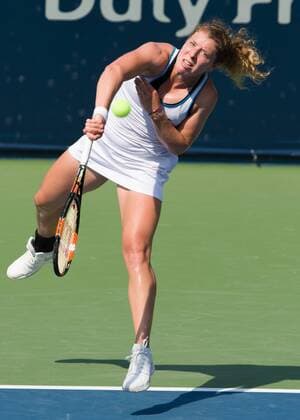 Anna-Lena Friedsam (GER) Tennis - Dubai Tennis Championships 2016 - WTA Tennis Damen - Dubai Duty Free Tennis Stadium - Dubai - - United Arab Emirates - 15 February 2016.