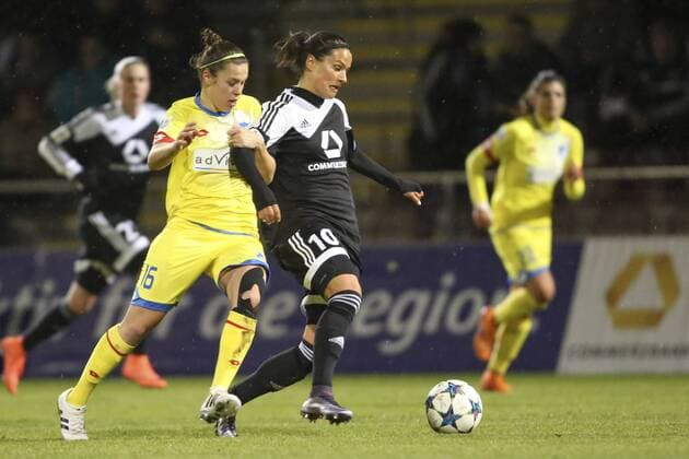 Frankfurt Dzsenifer Marozsan (FFC, 10) gefolgt von Nicole Billa (Hoffenheim, 16) Copyright: Roskaritzx Eibner-Pressefoto EP_rrz