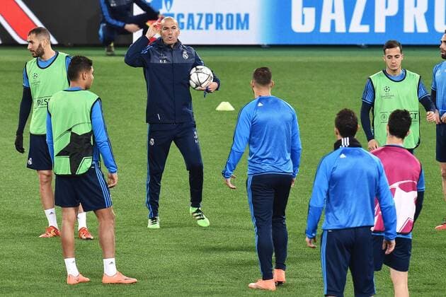 Fußball, Champions League, Real Madrid Training Zinedine Zidane Roma 16-02-2016 Stadio Olimpico, Football, Real Madrid press conference PK Pressekonferenz and training the day before champions league andreaxstaccioli