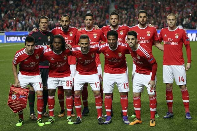 Fußball, Champions League, Benfica Lissabon - FC Zenit St Petersburg Feb 16, 2016 - Lisbon, Portugal - Benfica s line up team before the UEFA Champions League round of 16 football match between SL Benfica and FC Zenith at the Luz stadium in Lisbon. Soccer 2016 - Benfica 1-0 Zenit  - ZUMA