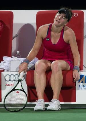 Madison Brengle (USA) sits in her chair totally exhausted, Tennis - Dubai Tennis Championships 2016 - WTA Tennis Damen - Dubai Duty Free Tennis Stadium - Dubai - - United Arab Emirates - 18 February 2016.