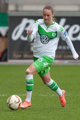 Caroline Graham Hansen (VfL Wolfsburg, 26) Freisteller, Einzelbild, Aktion, Fussball, Allianz Frauen-Bundesliga, VfL Wolfsburg - FC Bayern München, xobx