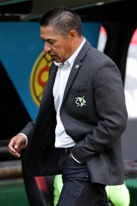 Fussball Mexiko - Feb. 20, 2016 - Mexico - D20021621.JPG.CIUDAD DE MEXICO SportsDeportes-Soccer.- El director tecnico de Club America , Ignacio Ambriz, Foto: Agencia EL UNIVERSALCarlos MejiaJMA. Latin News - Feb. 20, 2016  - ZUMAu78_