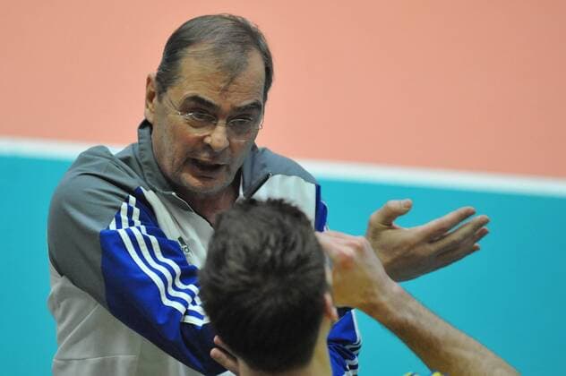 GER,VBL, SVG Lueneburg vs VfB Friedrichshafen 20.02.2016, Gellersenhalle, Lueneburg, GER, VBL, SVG Lueneburg vs VfB Friedrichshafen im Bild Trainer Stelian Moculescu (Friedrichshafen) nordphotoxWitke