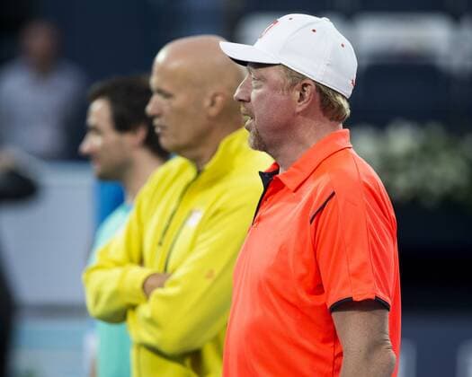 Novak Djokovic Teammit Boris Becker Fitnesstrainer Gebhard Gritsch und Physio Stefan Duell, Training Tennis - Dubai Duty Free Tennis Championships - ATP Tennis Herren - - Dubai - - United Arab Emirates - 21 February 2016. Â