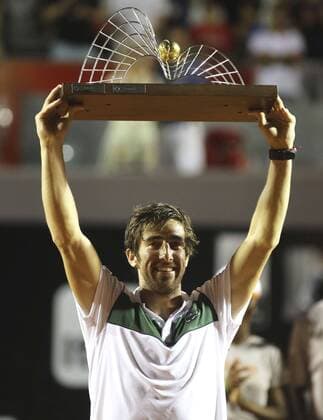 Tennis, Pablo Cuevas gewinnt ATP-Turnier in Rio de Janeiro Uruguayan Pablo Cuevas celebrates after winning the Rio Open tennis tournament 2016, in Rio de Janeiro, Brazil, 21 February 2016. Rio Open tennis tournament !ACHTUNG: NUR REDAKTIONELLE NUTZUNG!  20160222-635917270850888814