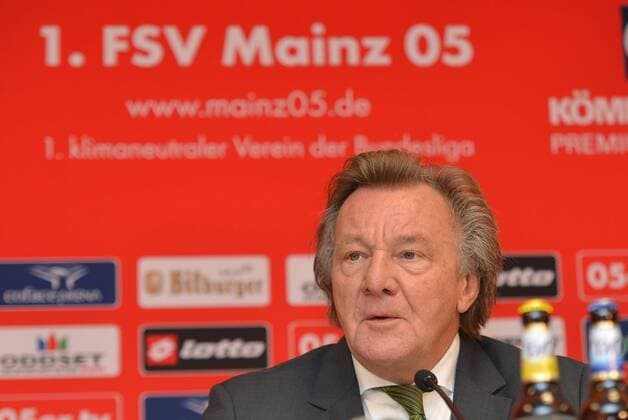 22.02.2016, xtkx, Fussball 1.Bundesliga, FSV Mainz 05 Pressekonferenz Heidel, emspor, v.l. Praesident Harald Strutz (Mainz 05),