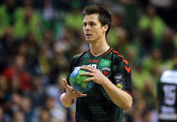 Hans Lindberg Aktion Oberkoerper Oberkörper Handball DKB Bundesliga Herren Saison 2015 2016 14.02.2016 Füchse Berlin vs. MT Melsungen MTM