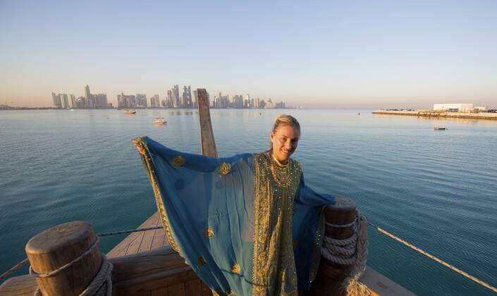 Doha Qatar, Tennis 2016 Qatat Total Open Vor der Doha Skyline : v.L.:Angelique Kerber ,Deutschland