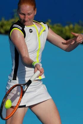 Belgian tennis player Alison Van Uyvanck in action against Colombian Mariana Duque during a Mexico Tennis Open match held in Acapulco, Mexico, 22 February 2016. MARIANA DUQUE VS ALISON VAN UYVANCK !ACHTUNG: NUR REDAKTIONELLE NUTZUNG!  MEX27 20160223-635917860615934216