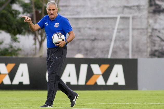 Treino do Corinthians SAO PAULO, Brazil - 02 23 2016: TRAINING CORINTHIANS - Tite during Corinthians& 39; training held at CT Joaquim Grava. Team prepares for the clash against Sao Bento, valid for Paulist?o Itva 2016. (Ph (Photo: Marco Galv?o FotoArena)  MarcoxGalv?o