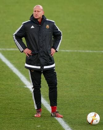 SOCCER - EL, Rapid vs Valencia VIENNA,AUSTRIA,24.FEB.16 - SOCCER - UEFA Europa League, Round of 32, SK Rapid Wien vs Valencia CF, preview, training Rapid. Image shows assistant coach Carsten Jancker (Rapid). Keywords: Wien Energie. GEPAxpictures xChristianxOrt