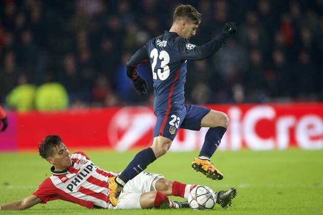 (L-R) Hector Moreno of PSV, Luciano Vietto of Club Atletico de Madrid during the UEFA Champions League Round of 16, First leg match between PSV Eindhoven and Atletico Madrid on February 24, 2016 at the Philips stadium in Eindhoven, The Netherlands. PSV v Atletico Madrid UEFA Champions League 2015 2016 xVIxxIVx 5037217
