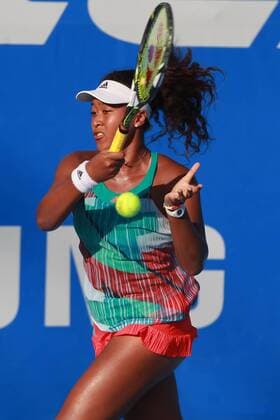 Japanese Naomi Osaka returns a ball to Colombian Mariana Duque during their match at the Mexican Open tennis tournament in Acapulco, Mexico, 24 February 2016. The event runs from 22 to 27 February 2016. Mexican Open tennis tournament in Acapulco !ACHTUNG: NUR REDAKTIONELLE NUTZUNG!  MEX43 20160225-635919725972958525
