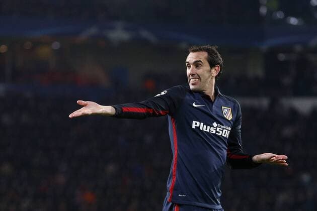 Fußball, Champions League, PSV Eindhoven - Atletico Madrid Diego Godin of Club Atletico de Madrid during the UEFA Champions League Round of 16, First leg match between PSV Eindhoven and Atletico Madrid on February 24, 2016 at the Philips stadium in Eindhoven, The Netherlands. PSV v Atletico Madrid UEFA Champions League 2015 2016 xVIxJeroenxPutmansxIVx 5038117