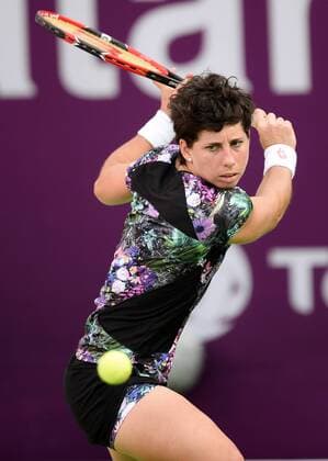 (160225) -- DOHA, Feb. 25, 2016 -- Carla Suarez Navarro of Spain competes during the singles third round match against Timea Bacsinszky of Switzerland at the WTA Tennis Damen Qatar Open 2016 in Doha, Qatar, Feb. 24, 2016. Carla Suarez Navarro won 2-0. ) (SP)QATAR-DOHA-TENNIS-WTA QATAR OPEN 2016 Nikku 
