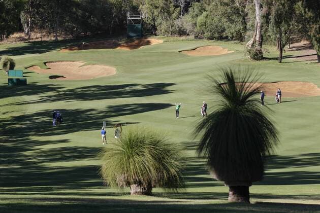 25.02.2016. Perth, Australia. ISPS HANDA Perth International Golf. Jens Fahrbring (SWE) hits his second shot for the tournament at the first hole on day 1. xActionxPlusxOperationsx  ActionPlus11710823
