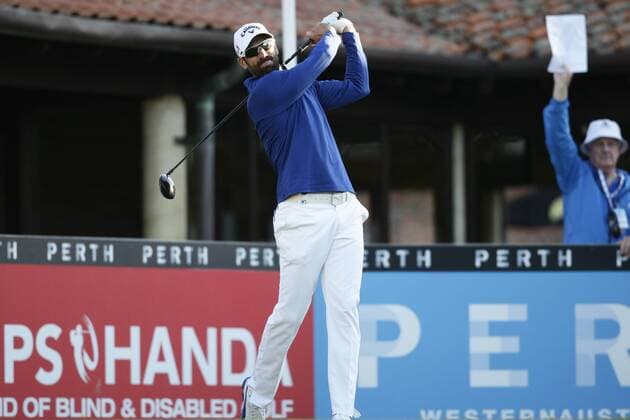 25.02.2016. Perth, Australia. ISPS HANDA Perth International Golf. Alvaro Quiros (ESP) hits his first shot for the tournament on tee 1 day 1. xActionxPlusxOperationsx  ActionPlus11710826