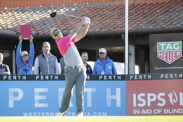 25.02.2016. Perth, Australia. ISPS HANDA Perth International Golf. Davniel Nisbet (AUS) hits his first shot for the tournament on tee 1 day 1. xActionxPlusxOperationsx  ActionPlus11710815