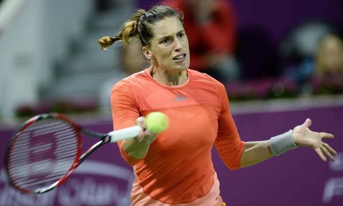 DOHA, Feb. 25, 2016 -- Andrea Petkovic of Germany competes during the women s singles quarterfinal match against Garbine Muguruza of Spain at the WTA Tennis Damen Qatar Open 2016 in Doha, Qatar, Feb. 25, 2016. Andrea Petkovic won 2-1. ) (SP)QATAR-DOHA-TENNIS-WTA QATAR OPEN 2016 Nikku 