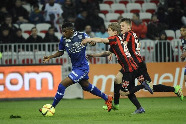 Fußball, Frankreich, OGC Nizza - SC Bastia Diallo (SCB) - Fussball Frankreich, Ligue 1, OGC Nice vs. Bastia SC - 26 02 2016 FranckPennant Panoramic 
