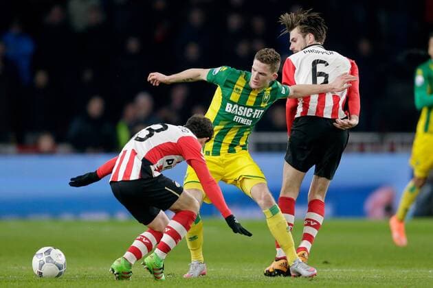 (L-R) Andres Guardado of PSV, Kevin Jansen of ADO Den Haag, Davy Propper of PSV during the Dutch Eredivisie match between PSV Eindhoven and ADO Den Haag at the Phillips stadium on February 27, 2016 in Eindhoven, The Netherlands PSV Eindhoven v ADO Den Haag Dutch Eredivisie 2015 2016 xVIxxIVx 5057698
