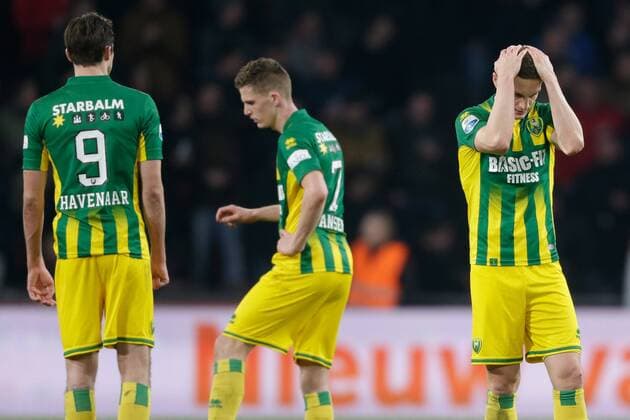 Timothy Derijck of ADO Den Haag during the Dutch Eredivisie match between PSV Eindhoven and ADO Den Haag at the Phillips stadium on February 27, 2016 in Eindhoven, The Netherlands PSV Eindhoven v ADO Den Haag Dutch Eredivisie 2015 2016 xVIxxIVx 5057701