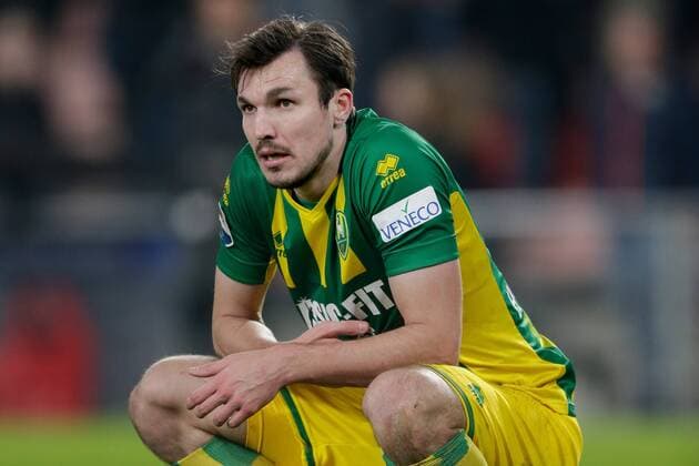 Mike Havenaar of ADO Den Haag during the Dutch Eredivisie match between PSV Eindhoven and ADO Den Haag at the Phillips stadium on February 27, 2016 in Eindhoven, The Netherlands PSV Eindhoven v ADO Den Haag Dutch Eredivisie 2015 2016 xVIxxIVx 5058103