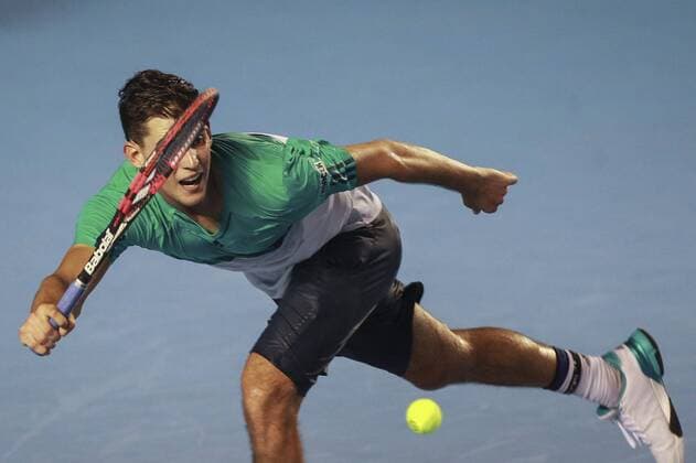 Tennis, Dominic Thiem gewinnt ATP-Turnier in Acapulco Austrian tennis player Dominic Thiem returns the ball against Australian Bernard Tomic during the Mexican Open tennis tournament final match played in Acapulco, Mexico, 27 February 2016. EFE Alex Cruz Mexican Open final !ACHTUNG: NUR REDAKTIONELLE NUTZUNG!  20160228-635922497467815662