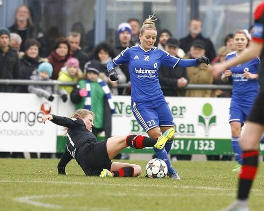 SC Sand - 1. FFC Turbine Potsdam Tabea KEMME, FFC Turbine Potsdam - Isabelle MEYER, SC Sand, Aktion quer, Fußball, Frauen, Allianz-Frauen-Bundesliga Saison 2015 2016